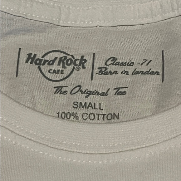 Hard Rock Cafe Bengaluru Tee NEW Size Small - Picture 4 of 7